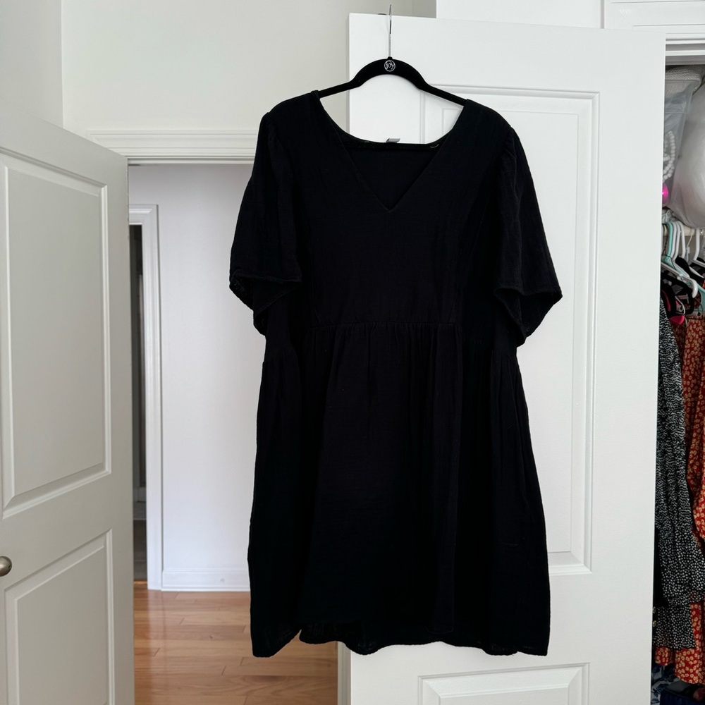 Old navy black mini dress